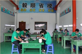 火博（中国）光学模具抛光