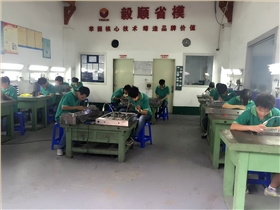 深圳火博（中国）省模抛光厂