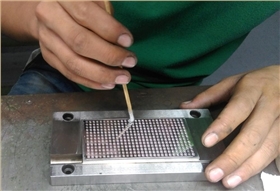 LED灯珠模具抛光5-火博（中国）