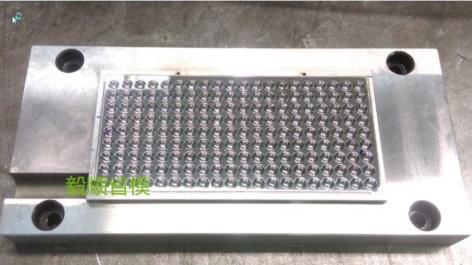 LED灯珠模具抛光3-火博（中国）