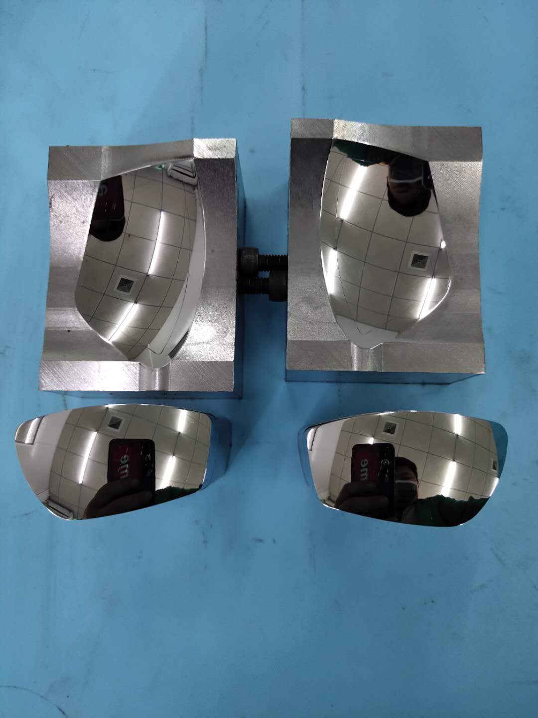 眼镜模具抛光