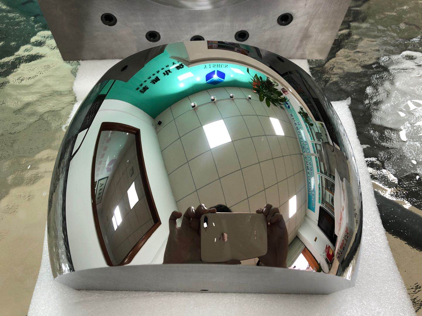 好的抛光效果取决于是不是一家有实力的模具镜面抛光厂家 好的抛光效果取决于是不是一家有实力的模具镜面抛光厂家