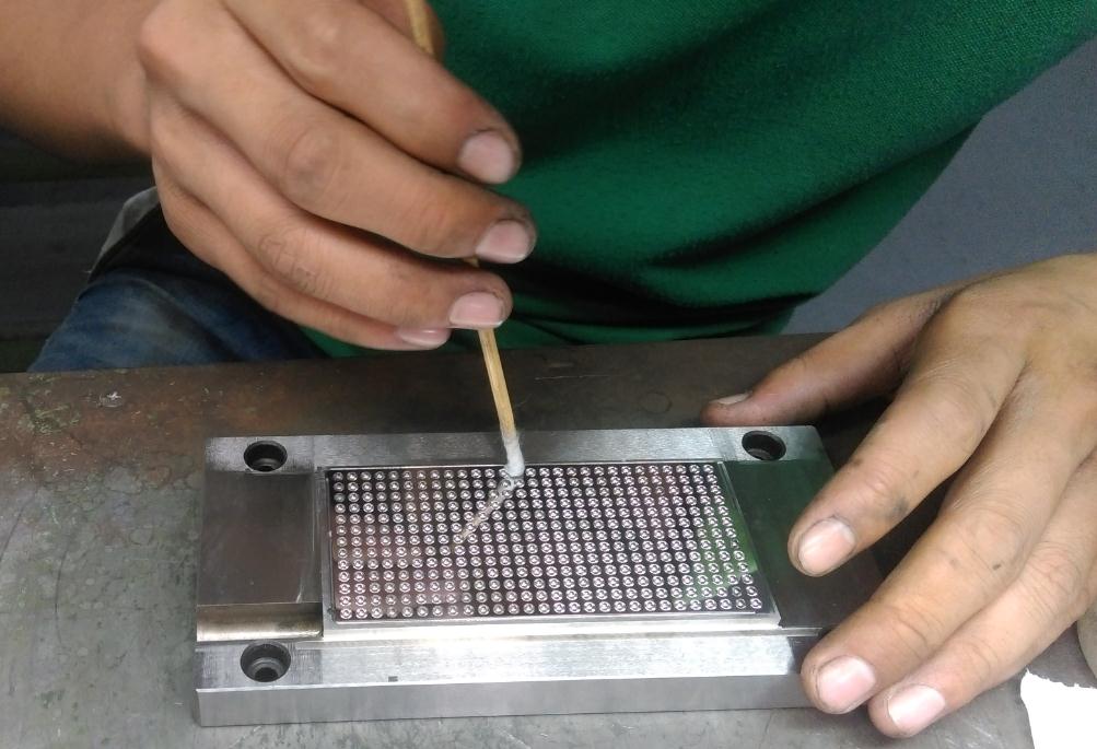 LED灯珠模具抛光5-火博（中国）